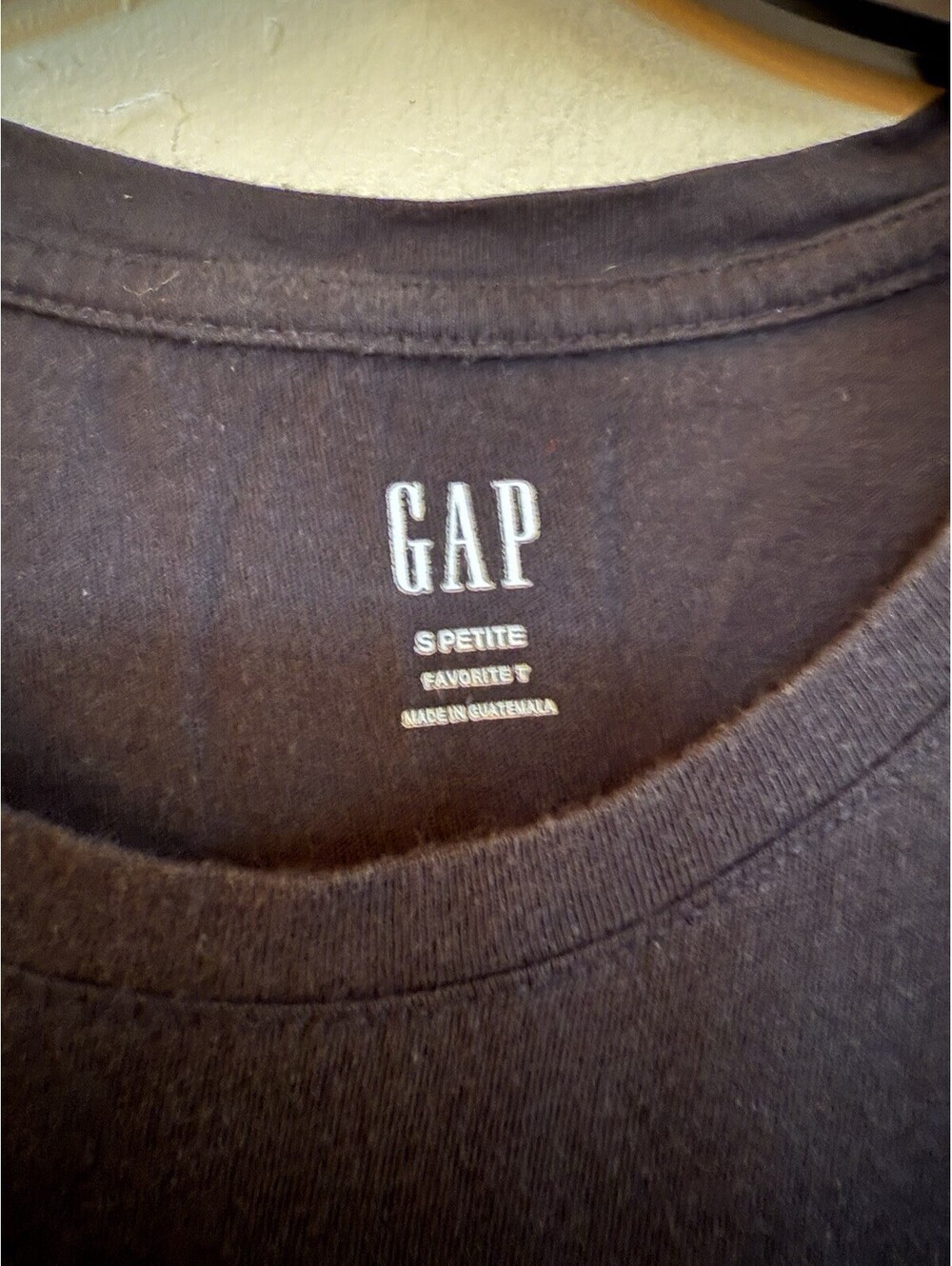 Gap Black Casual Short Sleeve T Sz.Small Petite - Picture 3 of 4